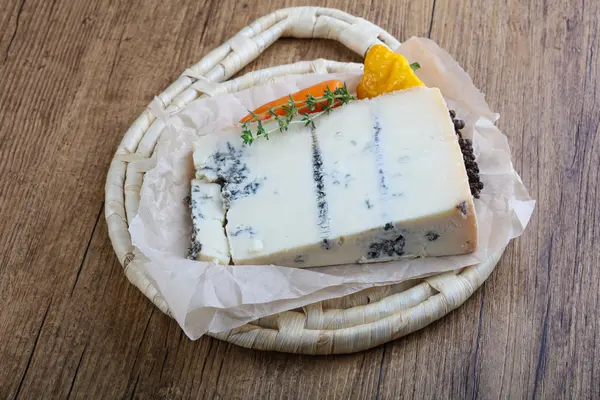 Delicious Gorgonzola cheese — Stock Photo, Image