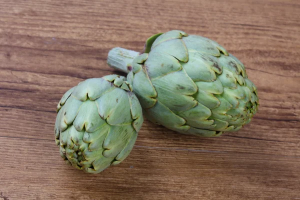 Fresh raw Artichoke — Stock Photo, Image