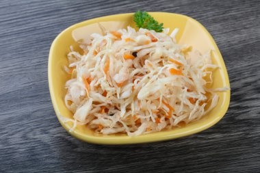 Mayalanmış lahana lahana turşusu