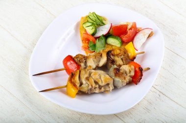 Lezzetli tavuk şiş