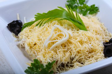 Lezzetli kalamar salatası 