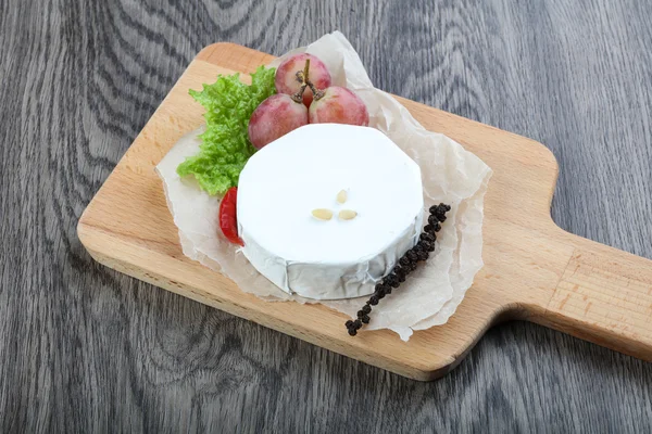 Delicious Brie cheese — Stock Photo, Image