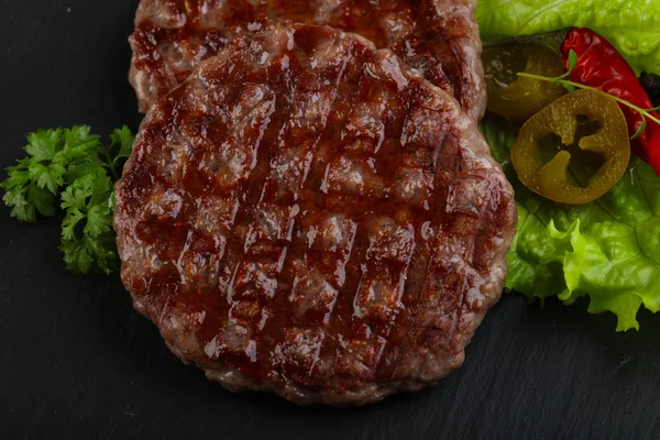 Kotlety z grilla burger — Zdjęcie stockowe