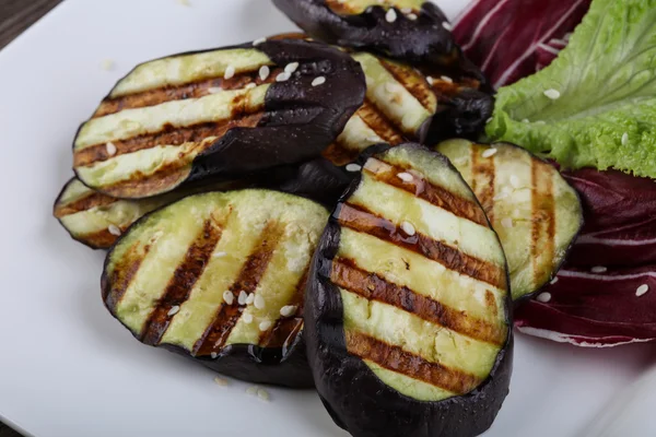 Effectieve gegrilde aubergine — Stockfoto