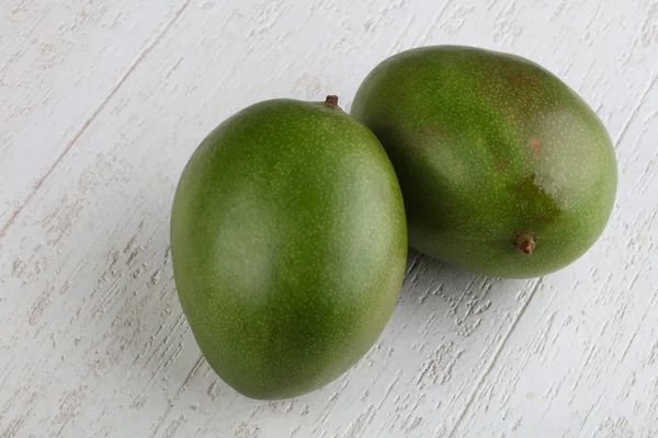 Zralé mango zelený — Stock fotografie