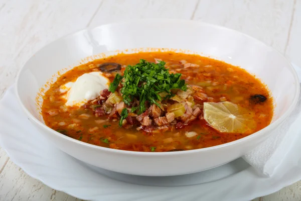 Sopa de mistura deliciosa Solyanka — Fotografia de Stock