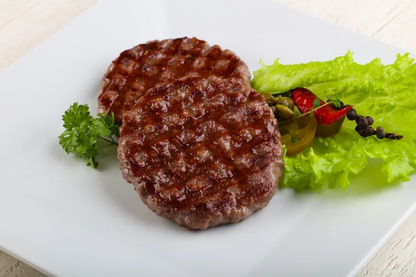 Escalopes de hamburger grillées — Photo