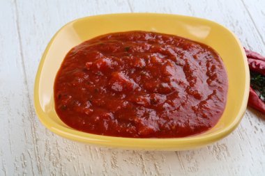 Bolognese sos yemek pişirmek için hazır