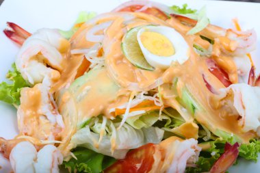 lezzetli karides kokteyl