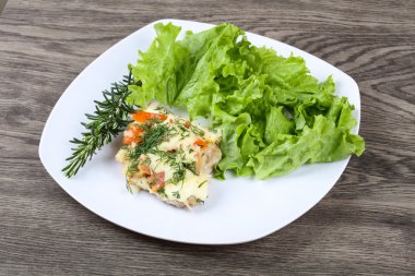 Kaplı et peynir ve domates