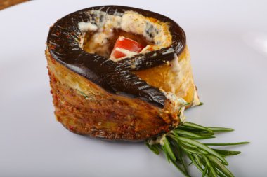 Etkili dolması patlıcan