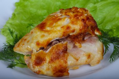 Peynir pişmiş tavuk göğsü