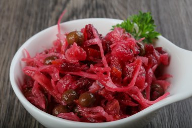 Viniagrette Rus salatası