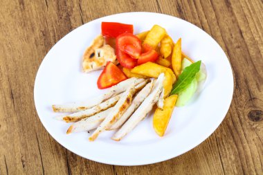 Izgara tavuk göğsü.