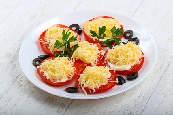Pyszne nadziewane pomidory — Zdjęcie stockowe
