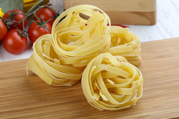 RAW fettuccine pasta — Stockfoto