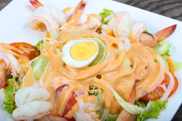 lezzetli karides kokteyl