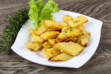 Dereotu ile fırında patates