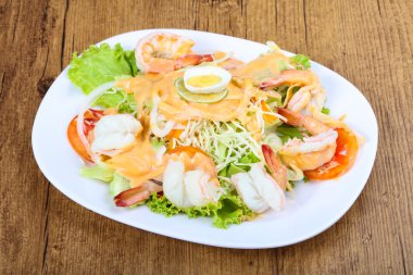 lezzetli karides kokteyl