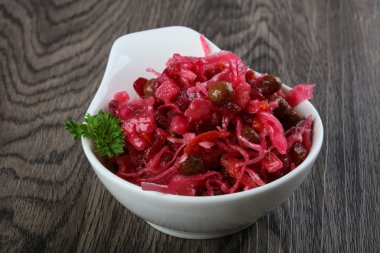 Viniagrette Rus salatası