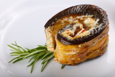 Etkili dolması patlıcan