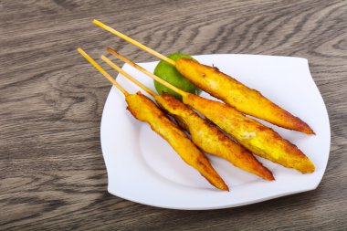 Tay geleneksel tavuk satay