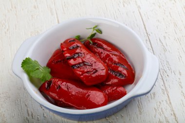 ızgara kırmızı dolmalık biber