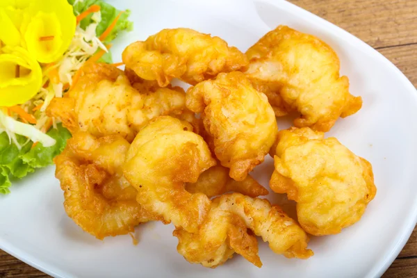 Азиатский стиль Squid tempura — стоковое фото