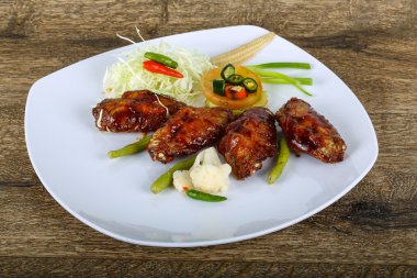 Teriyaki tavuk kanadı