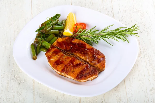 Heerlijke gegrilde zalm — Stockfoto