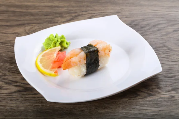 Delicioso Sushi con camarones — Foto de Stock