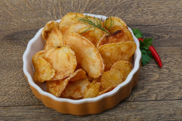 Natürliche Kartoffelchips — Stockfoto