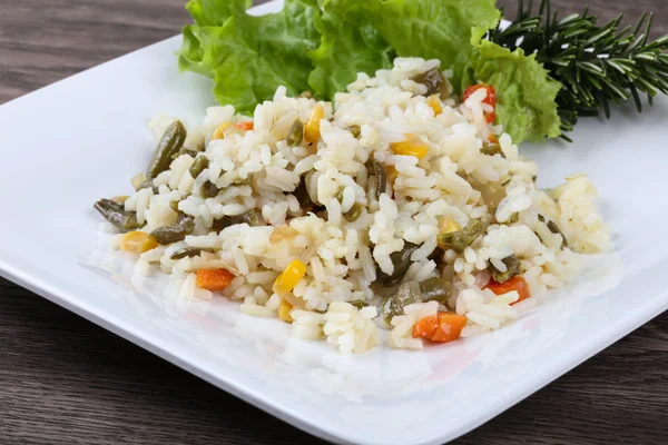 Boiled Rice with vegetables — Stock Photo, Image