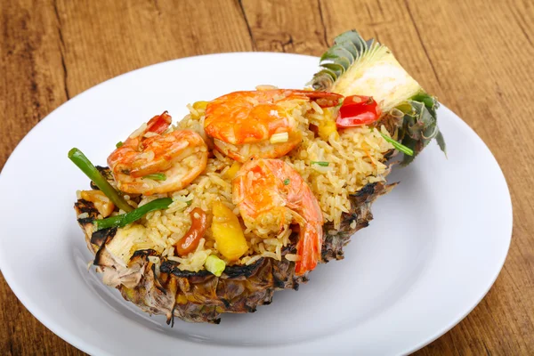 Köstlicher Reis mit Garnelen — Stockfoto