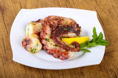 Lezzetli Izgara ahtapot