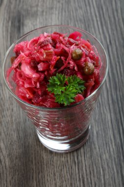 Viniagrette Rus salatası