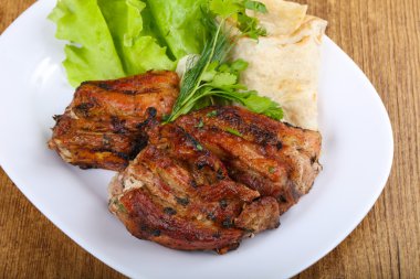 Domuz kaburga Barbekü