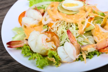 lezzetli karides kokteyl