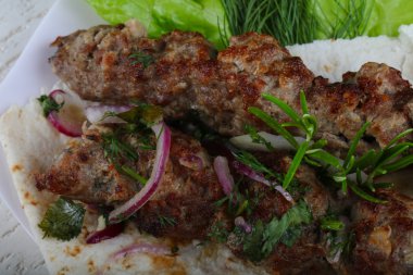 Lezzetli kuzu kebabı