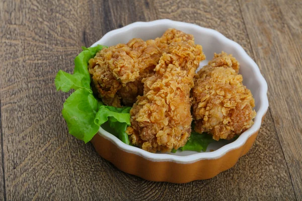 Crispy chicken wings — Stock Photo, Image