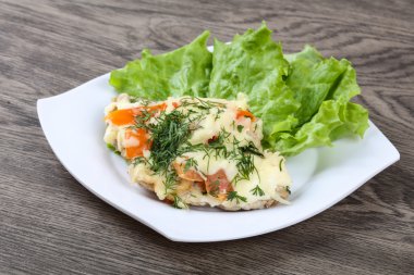 Kaplı et peynir ve domates