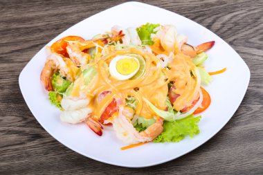 lezzetli karides kokteyl