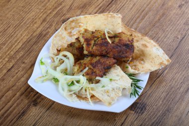 Vejetaryen patates kebabı