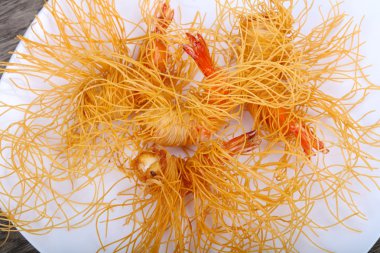 Makarna karides dedim