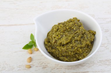 Lezzetli Pesto sos