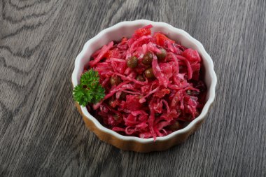 Viniagrette Rus salatası