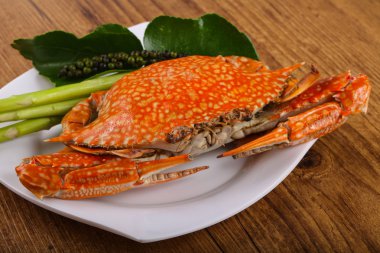 Lezzetli haşlanmış Yengeç