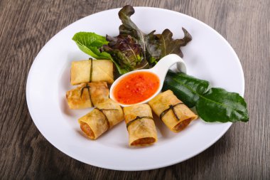 Geleneksel Asya böreği