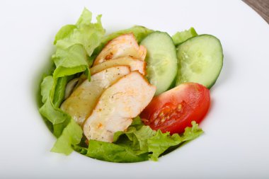 tavuk göğsü salatası