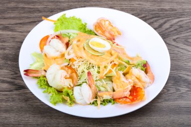 lezzetli karides kokteyl